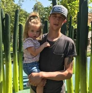 Meet your Posher, Dylan